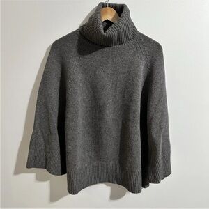 Theory Juliet Light Grey Lighter Weight Sweater ASO Jessica Simpson S